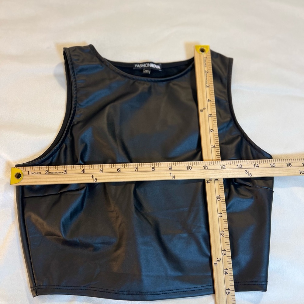 Fashion Nova leggings and top set black color Size Medium - Picture 3 of 9